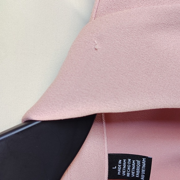 Spring Color! Pretty In Pink Blazer (L) - Picture 3 of 4